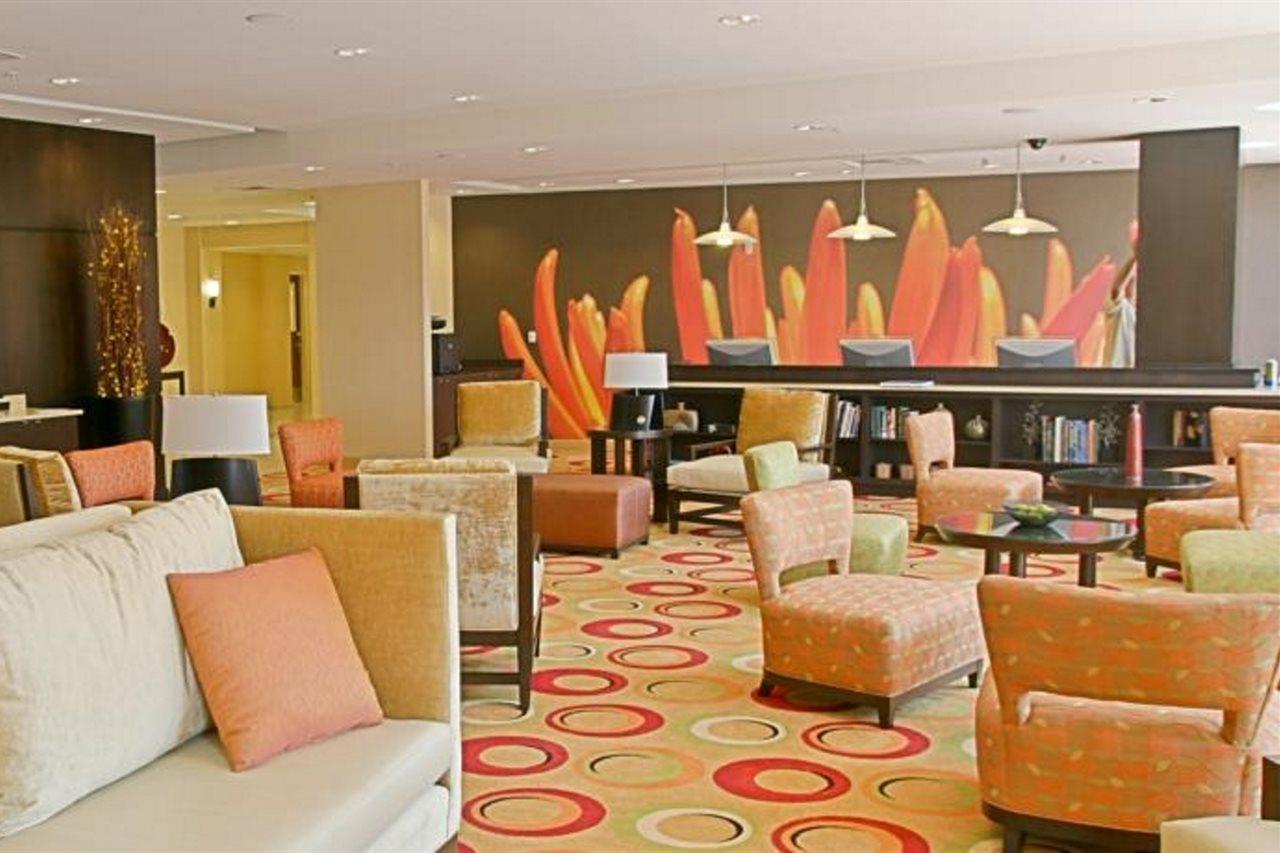 Courtyard Newport News Airport Hotel Kültér fotó