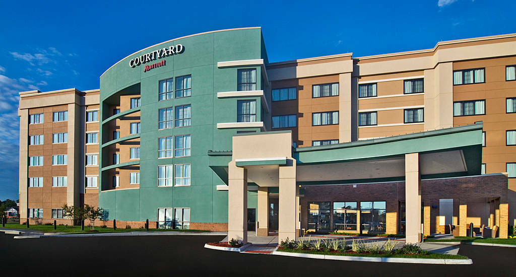 Courtyard Newport News Airport Hotel Kültér fotó